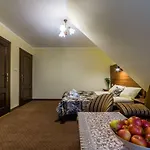 Markowy Dworek Quarto em Acomodações Particulares *