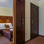 Markowy Dworek Quarto em Acomodações Particulares
