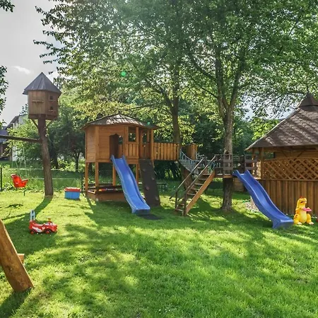 Markowy Dworek Quarto em Acomodações Particulares