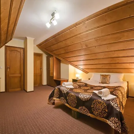 Markowy Dworek Quarto em Acomodações Particulares *