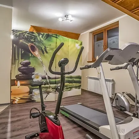 Markowy Dworek Habitación en casa particular